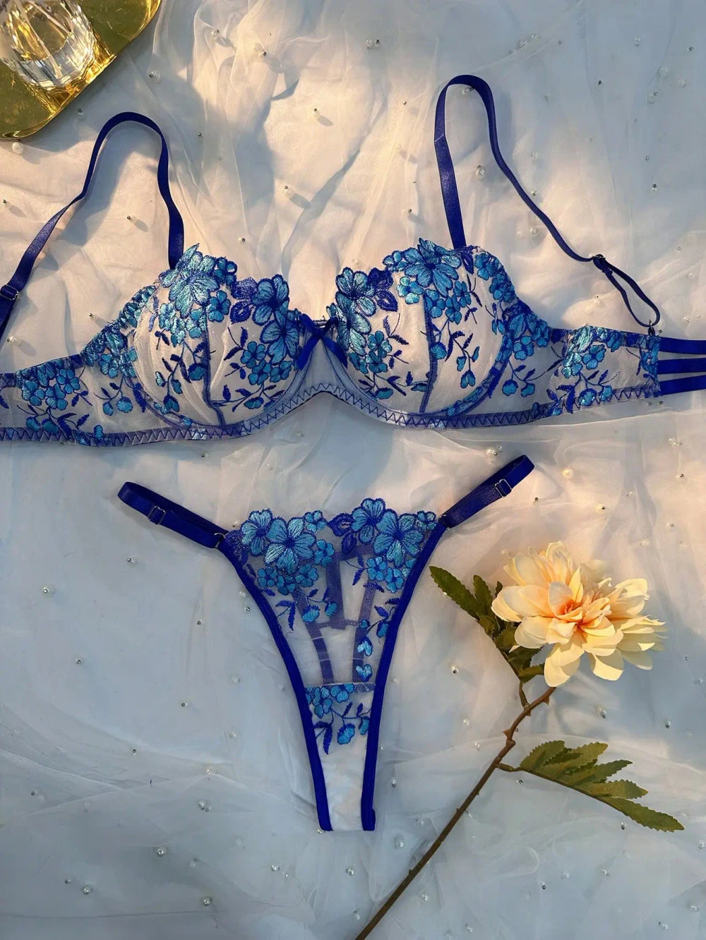 Floral Embroidery Lace Lingerie Set